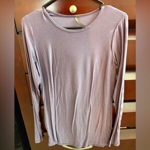 Beyond Yoga (Beyond the Bump) Featherweight Count on Me Maternity Pullover